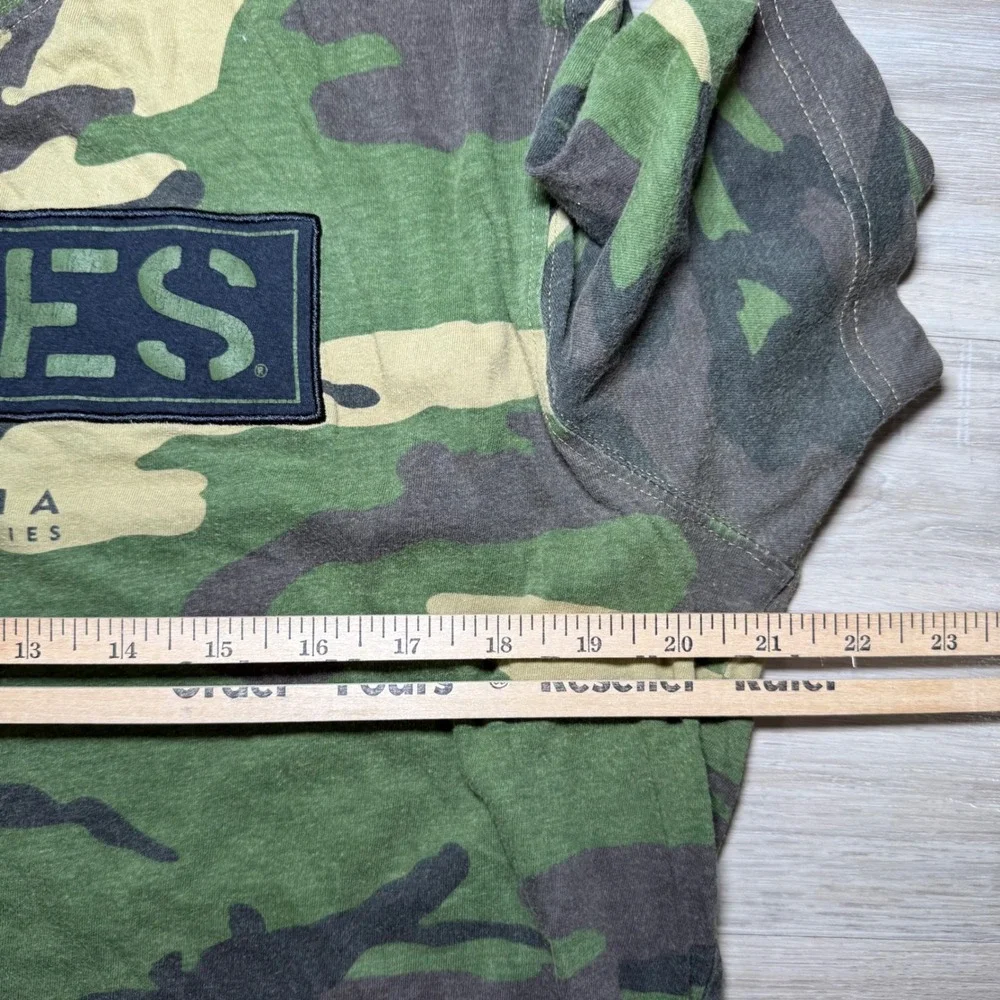 San Diego Padres MLB Alpha Industries Camo New Era‎ T-Shirt Mens Size Large